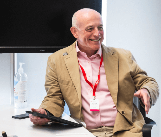Alasdair Pettigrew - Strategy & Change Consultant for Tech Growth & Scaling